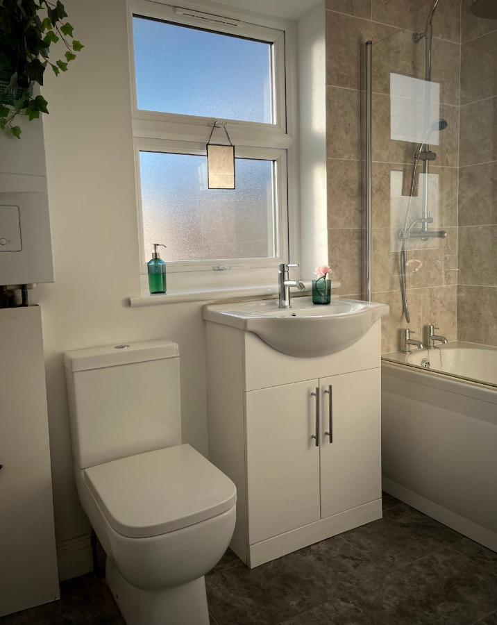 Three Bedroom City Home With Garden Σαουθάμπτον Εξωτερικό φωτογραφία